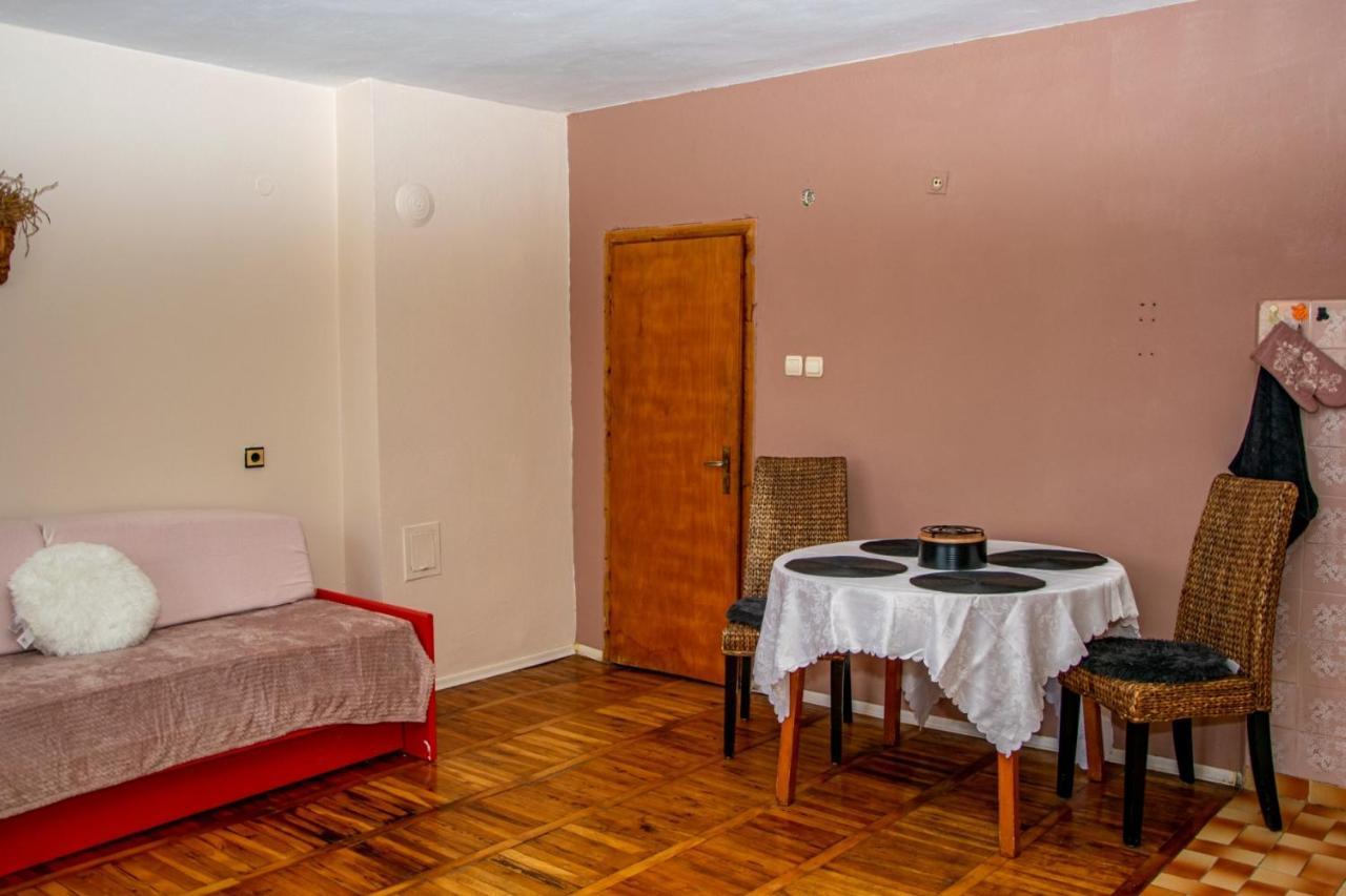 Vilhelmov'S Apartament ลูโกวิต ภายนอก รูปภาพ